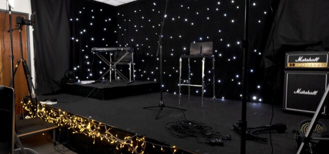 Since hiring our equipment, the Company felt that it was now beneficial to buy their own staging and purchased a carpeted Kit 200 Q-build portable stage.